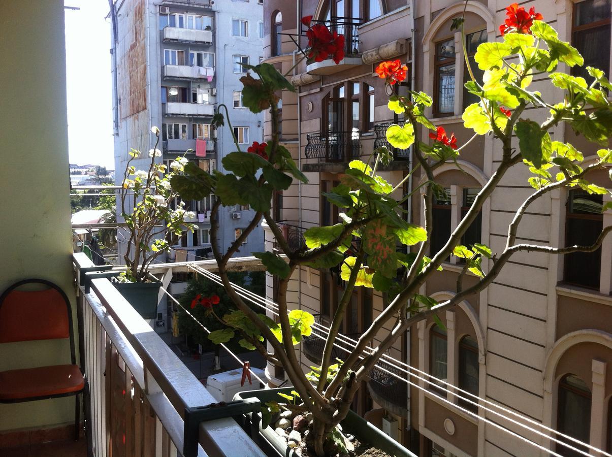 Apartment On 26 May Str Batumi Exterior photo